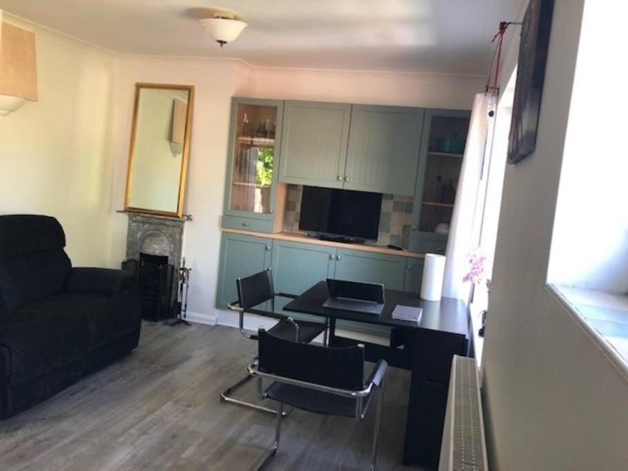 Bright & Spacious First Floor Apartment Cambridge Exterior foto